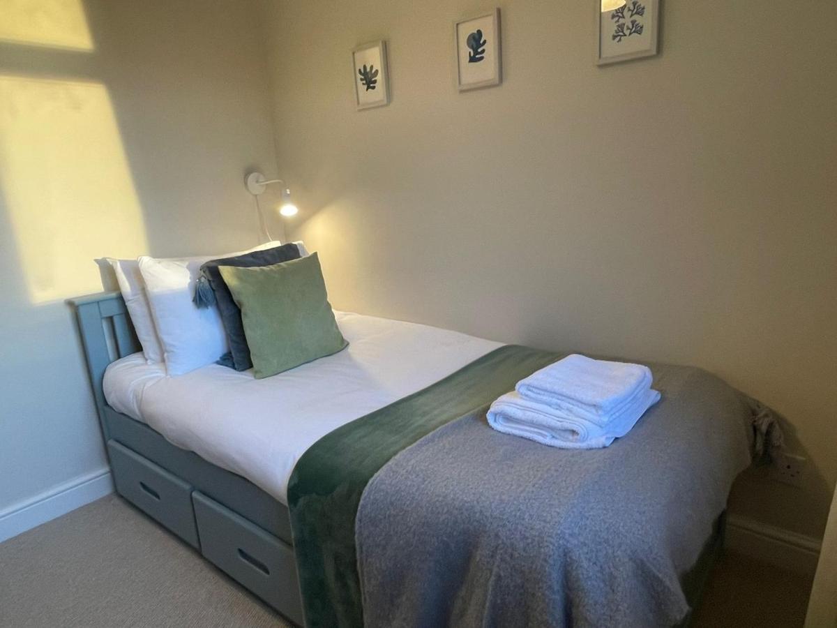 No 12 - Stylish & Homely 3 Bed With Parking Close To City Centre Bath Ngoại thất bức ảnh